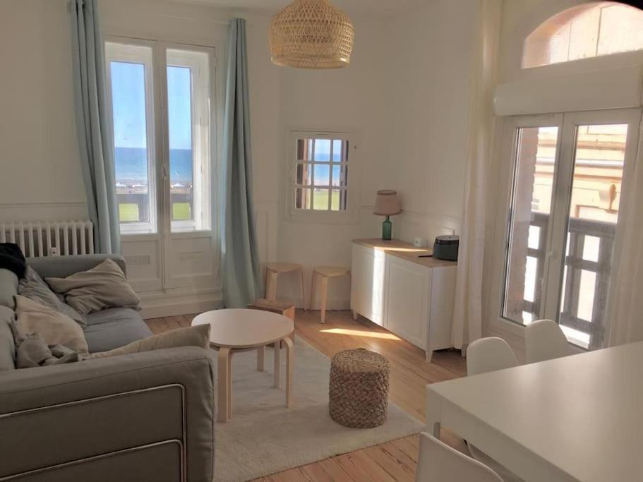 Bel Appartement Vue Mer Centre-Ville, Face Plage Dieppe Exteriér fotografie
